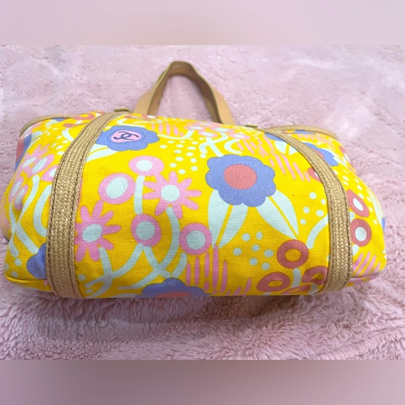 Chanel Floral Pattern Canvas Tote - Picture 3 of 15